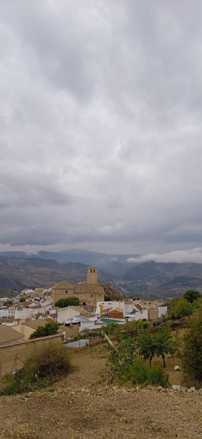 Vivienda Turistica De Alojamiento Rural El Almendro Pegalajar Exterior foto