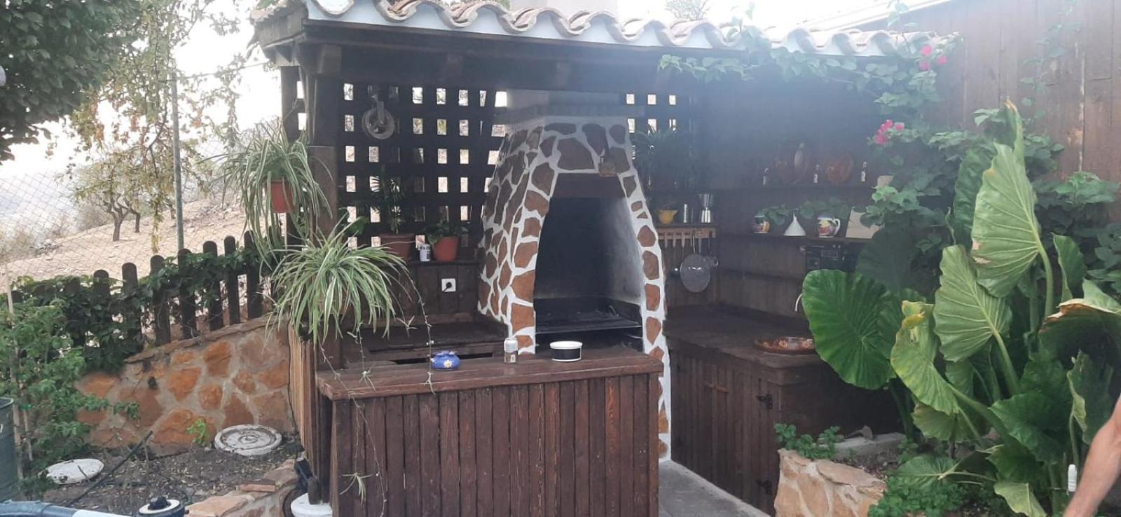 Vivienda Turistica De Alojamiento Rural El Almendro Pegalajar Exterior foto